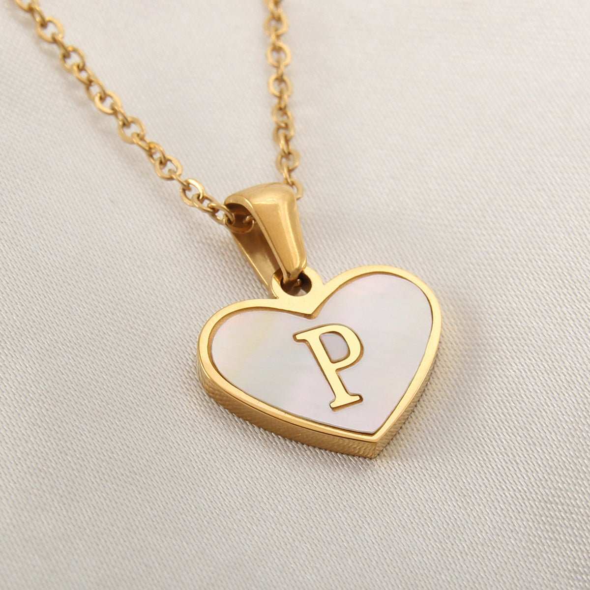 26 Letter Heart - shaped Necklace White Shell Love Clavicle Chain Fashion Personalized Necklace For Women Jewelry Valentine's Day - AMIR BAGS INDIA PRIVATE LIMITED