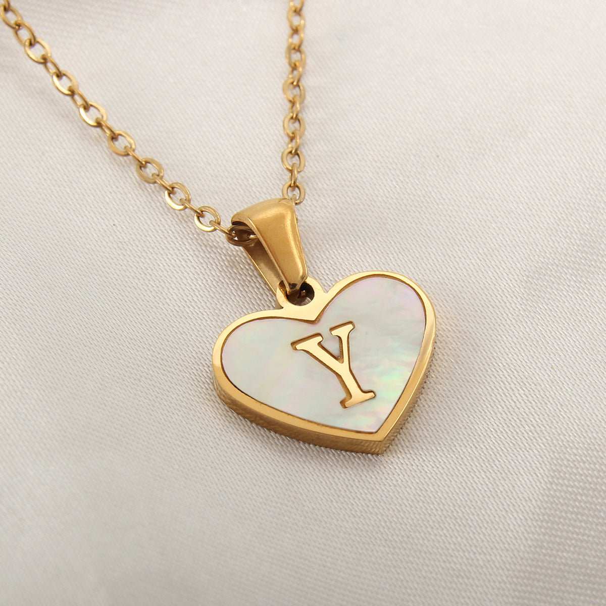 26 Letter Heart - shaped Necklace White Shell Love Clavicle Chain Fashion Personalized Necklace For Women Jewelry Valentine's Day - AMIR BAGS INDIA PRIVATE LIMITED