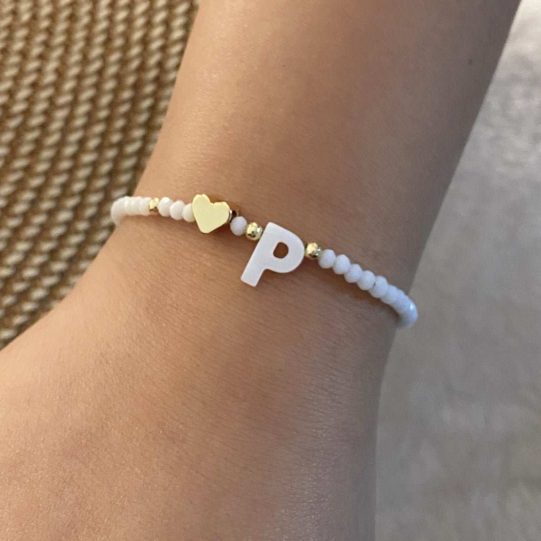 26 Letters White Shell Beaded Bracelet Women Metal Love Design Bracelet Jewelry - AMIR BAGS INDIA PRIVATE LIMITED