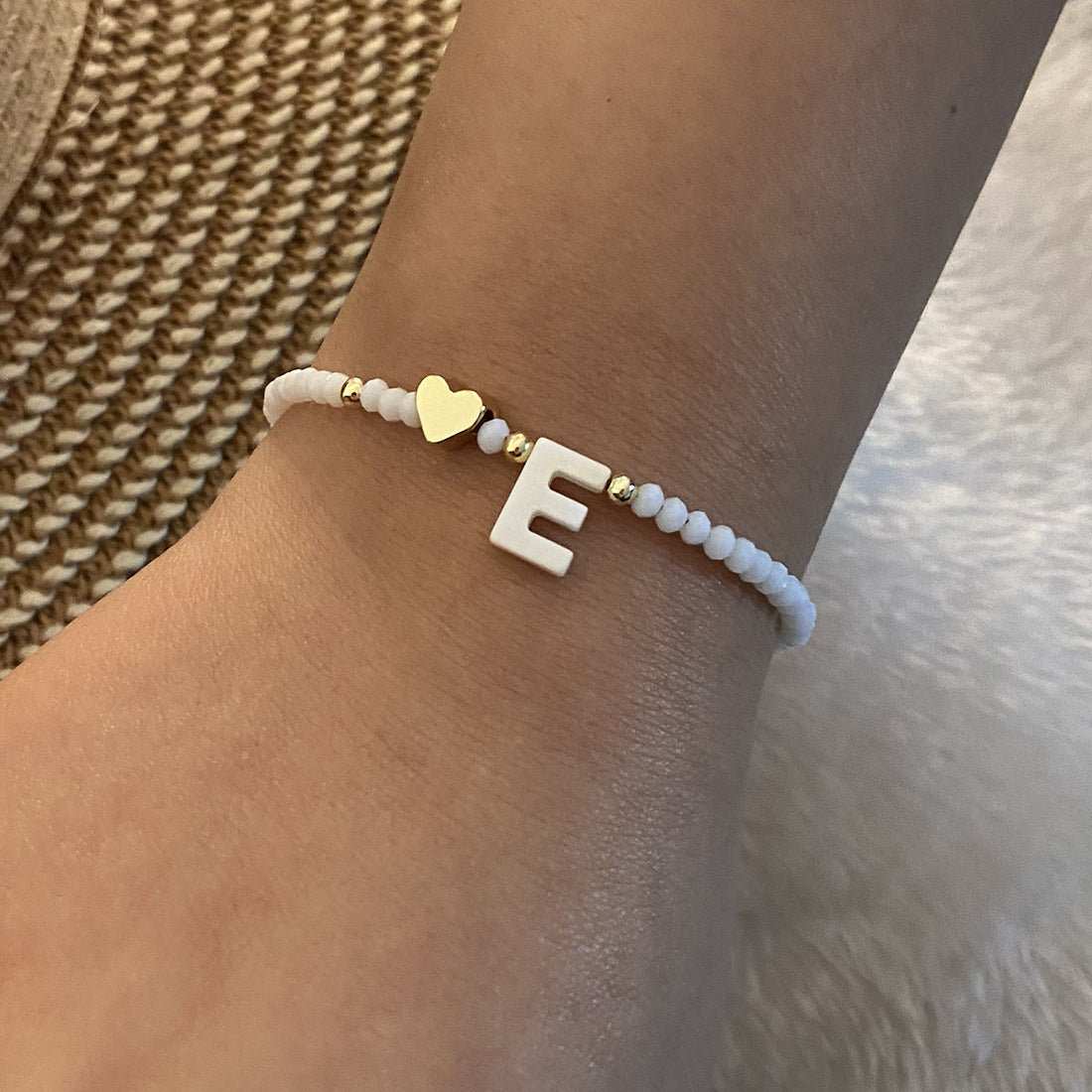 26 Letters White Shell Beaded Bracelet Women Metal Love Design Bracelet Jewelry - AMIR BAGS INDIA PRIVATE LIMITED