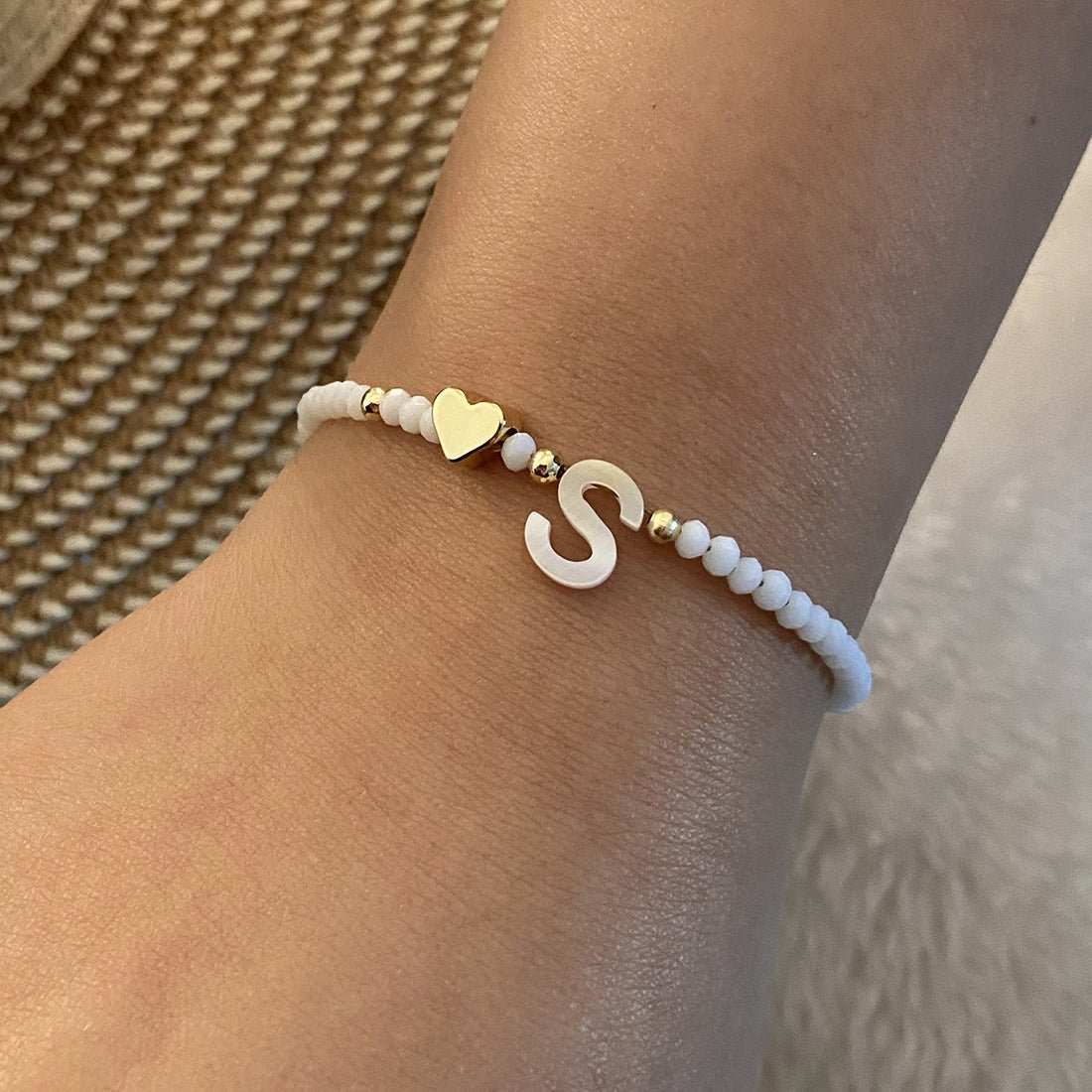 26 Letters White Shell Beaded Bracelet Women Metal Love Design Bracelet Jewelry - AMIR BAGS INDIA PRIVATE LIMITED