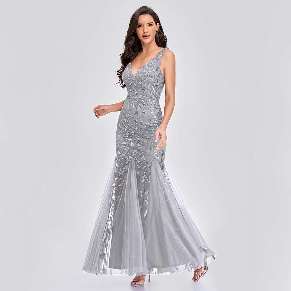Elegant sleeveless silver embroidered sequin slim mermaid dress with V-neck and trailing hem