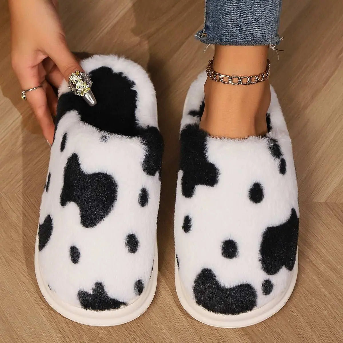 Cute Cow Spotted Plush Slippers Winter Warm Non - slip Bedroom Floor Fuzzy Slipper Couple Women House Shoes - AMIR BAGS INDIA PRIVATE LIMITED
