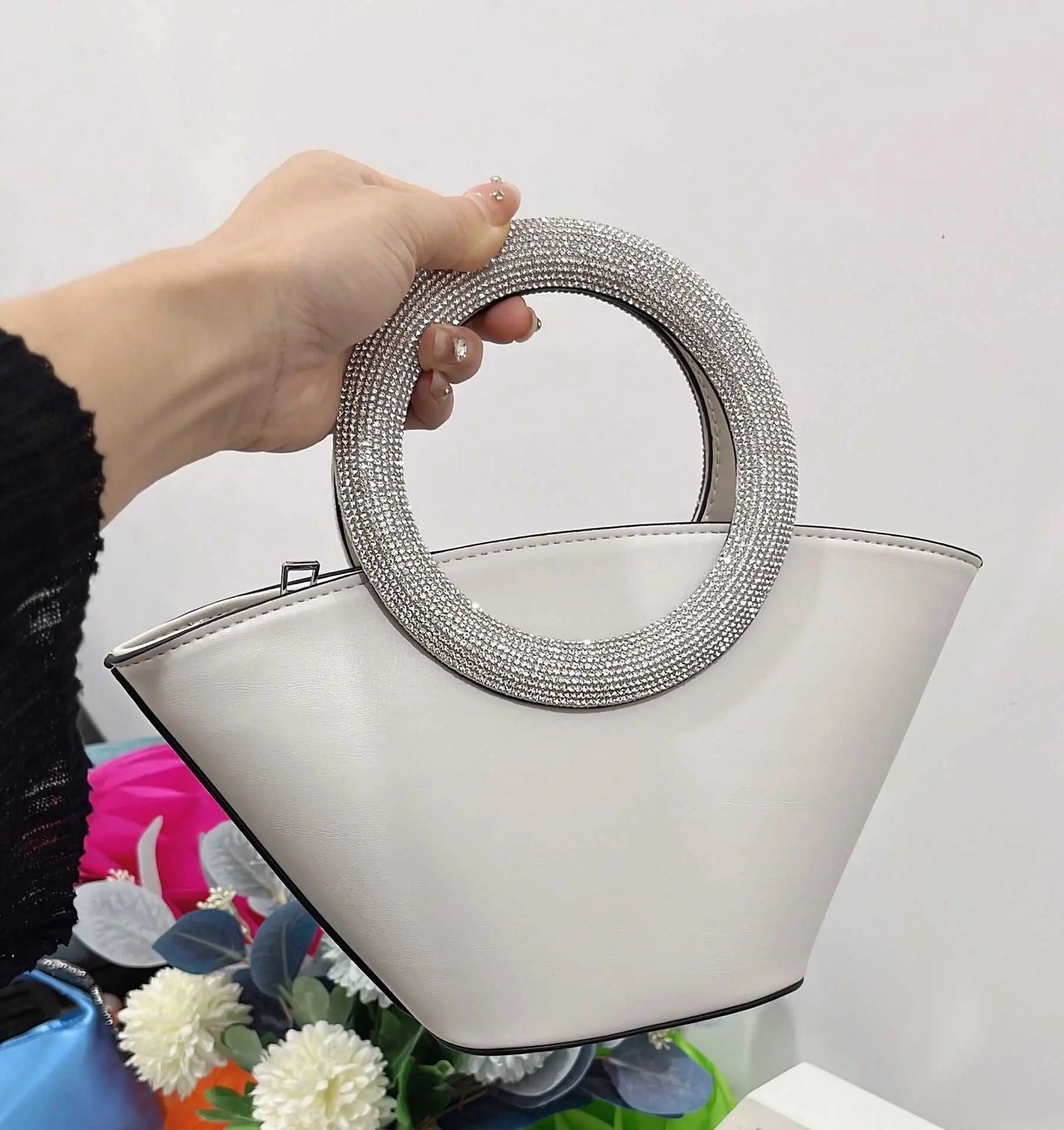 Diamond Round Handle Portable Basket Pack - AMIR BAGS INDIA PRIVATE LIMITED