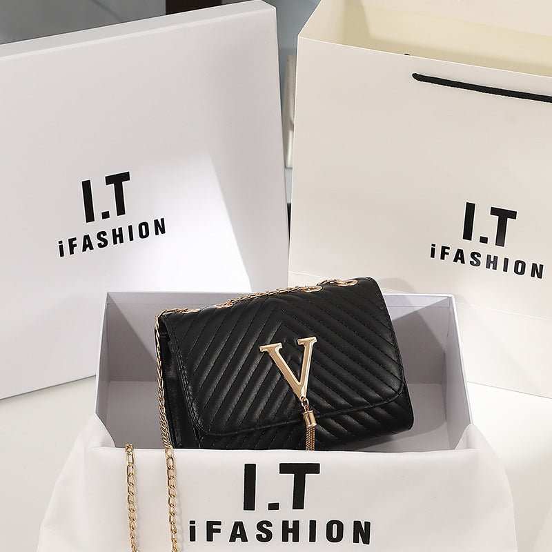 Fashion Chain Versatile One Shoulder Messenger Bag - AMIR BAGS INDIA PRIVATE LIMITED