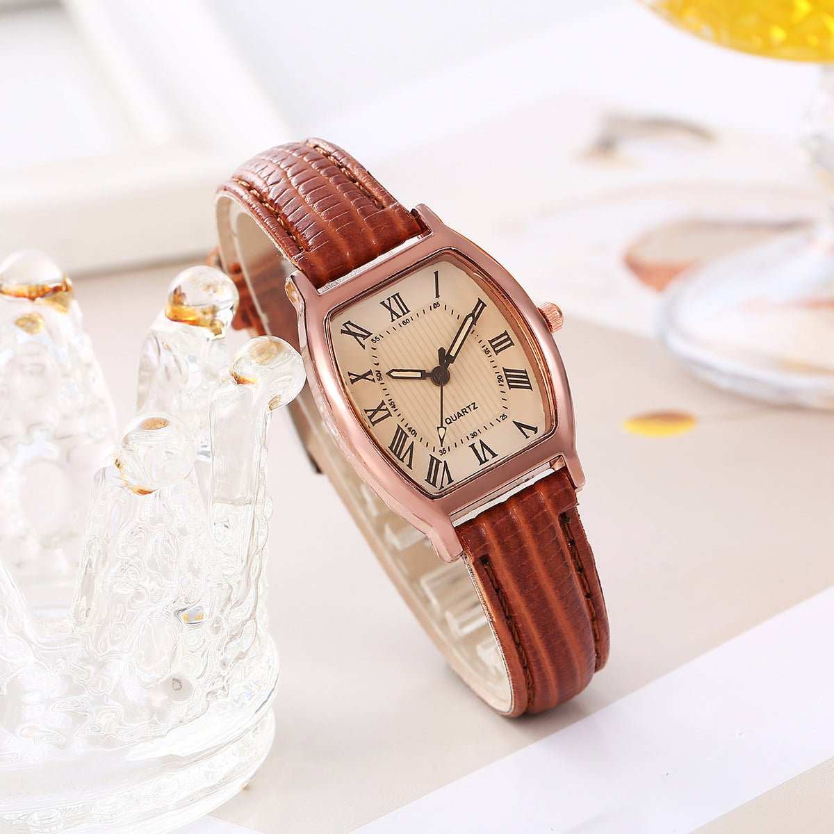 Fashion Classic Quartz Watch Women's Watch - AMIR BAGS INDIA PRIVATE LIMITED