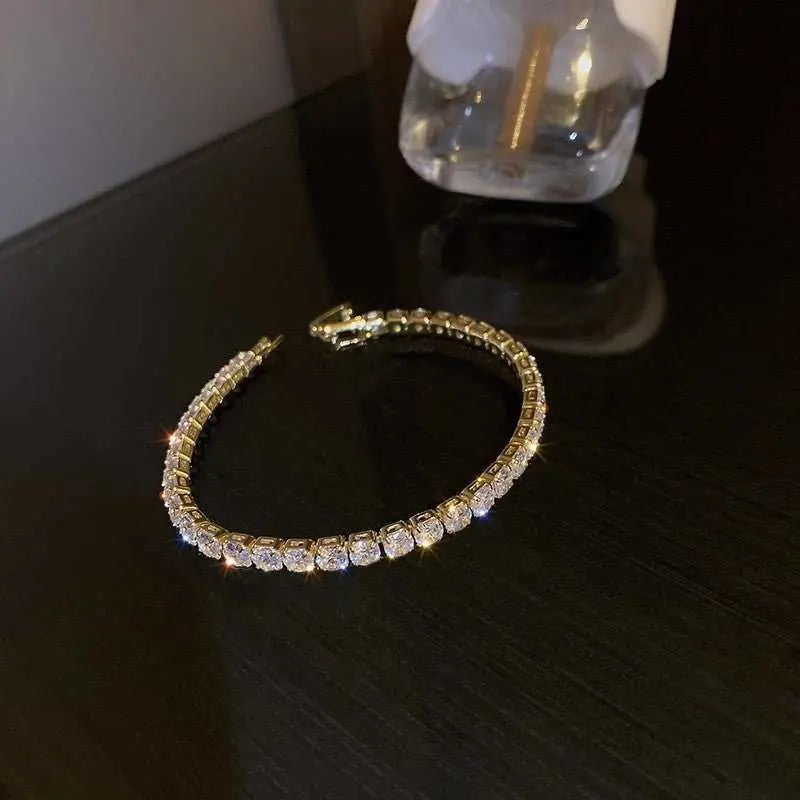 Fashion Jewelry Zircon Geometric Square Bracelet South Korea Fashion Elegant Heart Bracelet Internet Celebrity Light Luxury - AMIR BAGS INDIA PRIVATE LIMITED