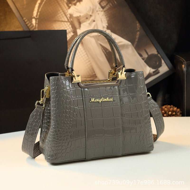 Fashion Print Atmospheric Light Luxury Handbag - AMIR BAGS INDIA PRIVATE LIMITED