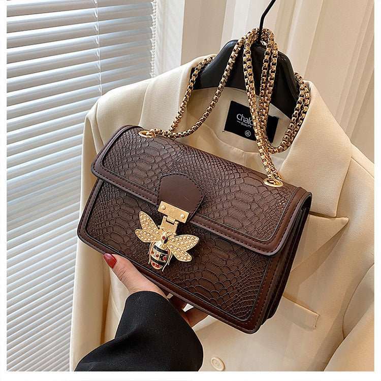 Fashionable Stylish Chain Shoulder Trendy Retro Messenger Bag - AMIR BAGS INDIA PRIVATE LIMITED