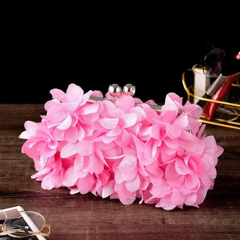 Flowe Bridal Evening Banquet Bag Fashion Cheongsam Clutch - AMIR BAGS INDIA PRIVATE LIMITED