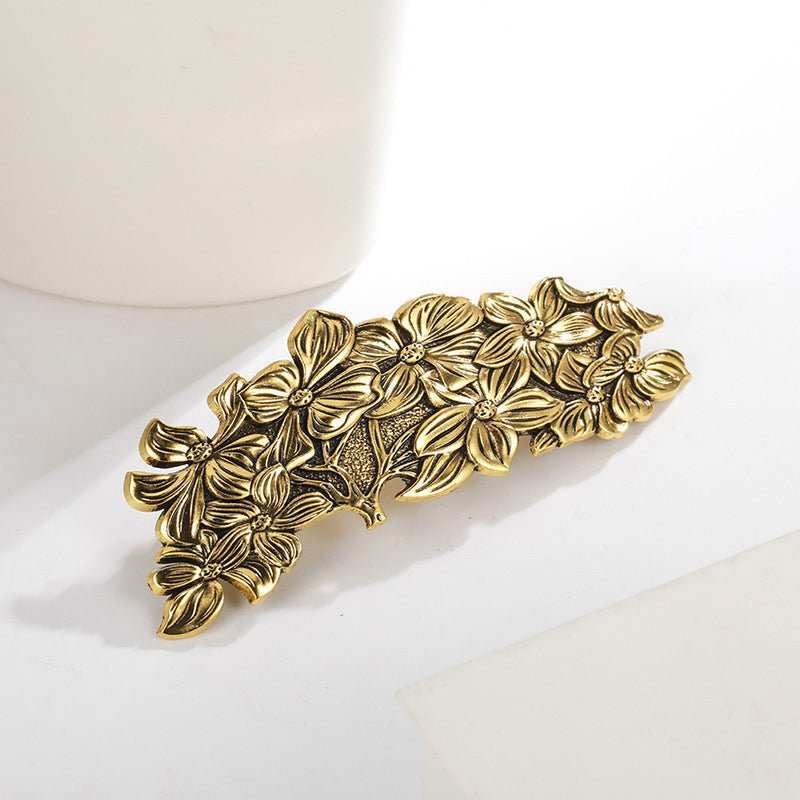 Girl Hair Back Head Scratching Clip Hair Accessories - AMIR BAGS INDIA PRIVATE LIMITED