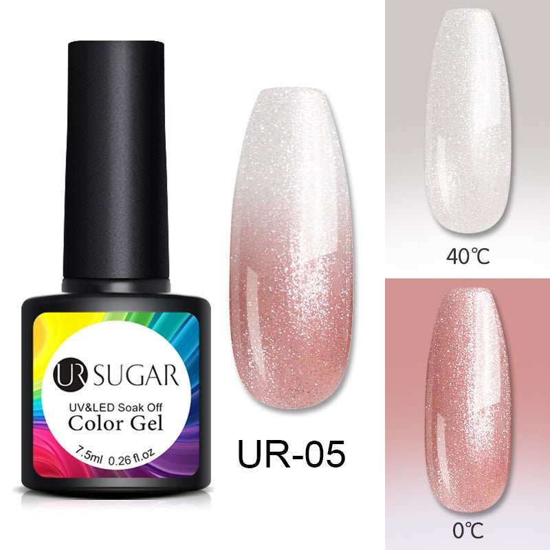Glitter glitter temperature change nail polish - AMIR BAGS INDIA PRIVATE LIMITED