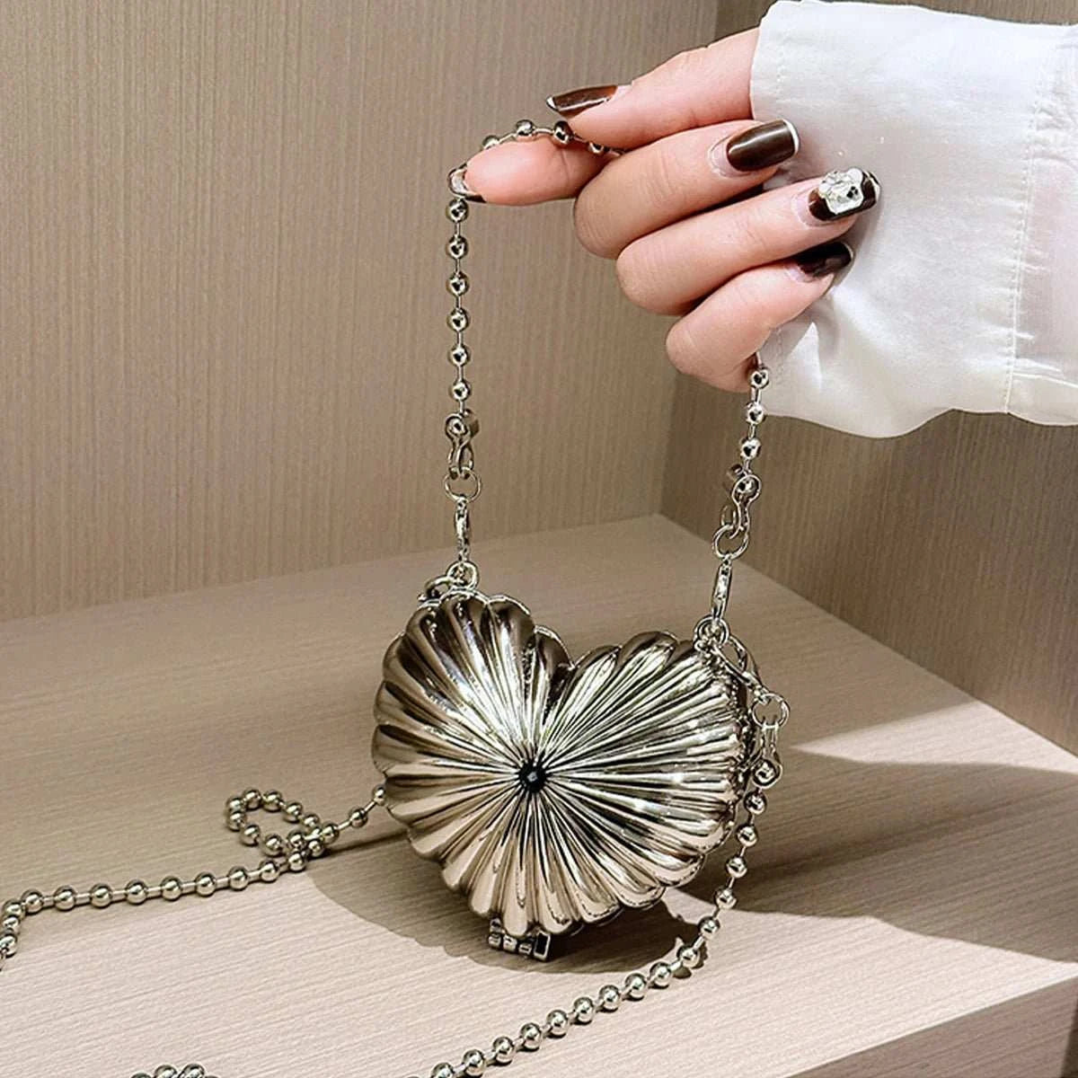 JIOMAY Lightweight Heart Purse Designer Luxury Bag Mini Crossbody Bag Exquisite Casual Party Evening Bag Gold Purse - AMIR BAGS INDIA PRIVATE LIMITED