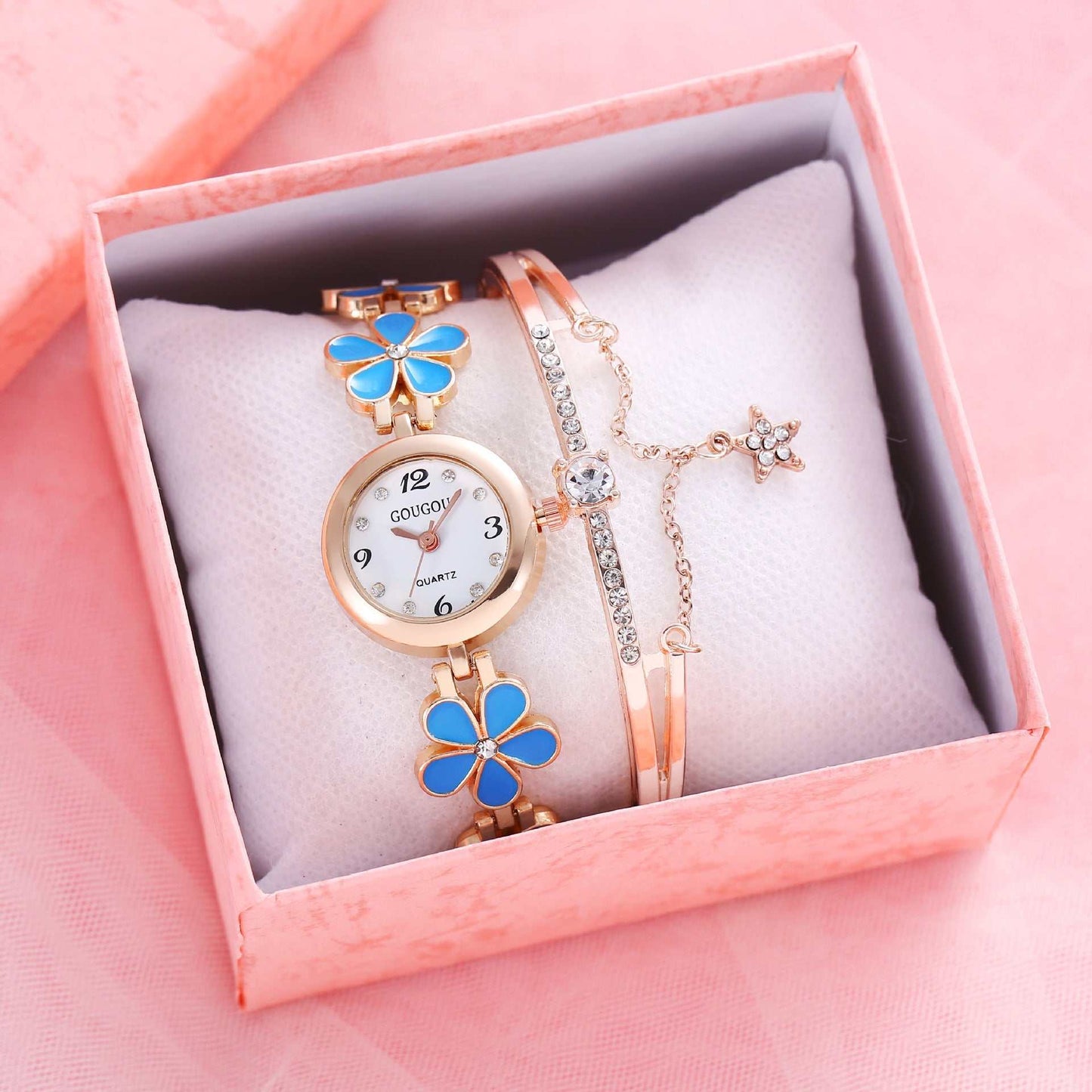 Ladies Petal Patterned Quartz Watch Bracelet Set - AMIR BAGS INDIA PRIVATE LIMITED