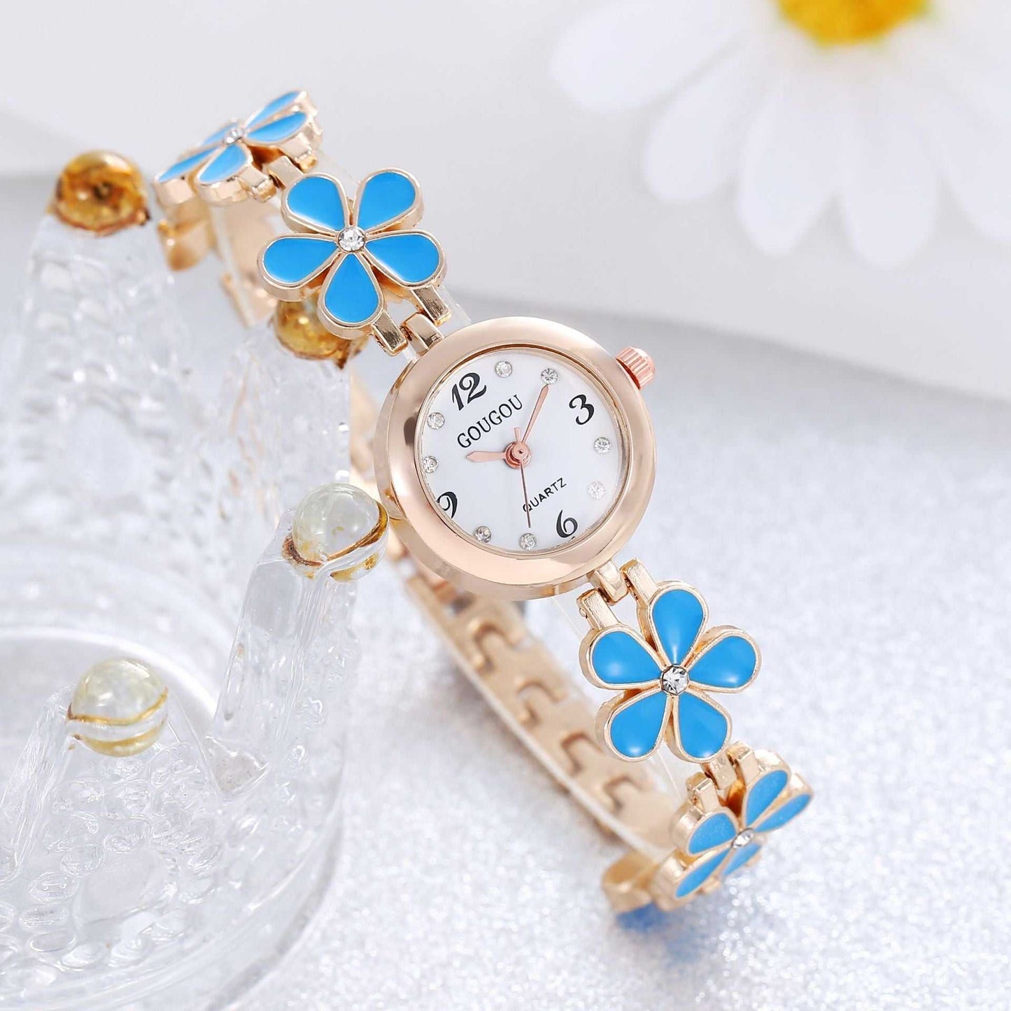 Ladies Petal Patterned Quartz Watch Bracelet Set - AMIR BAGS INDIA PRIVATE LIMITED