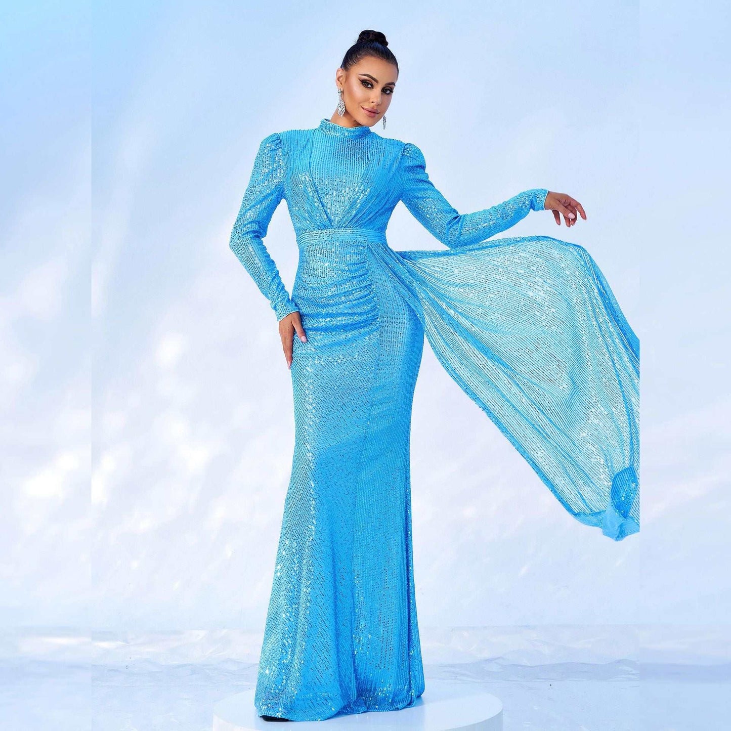 Long Sleeve Round Neck Sexy Slim Long Sequined Banquet Dress - AMIR BAGS INDIA PRIVATE LIMITED
