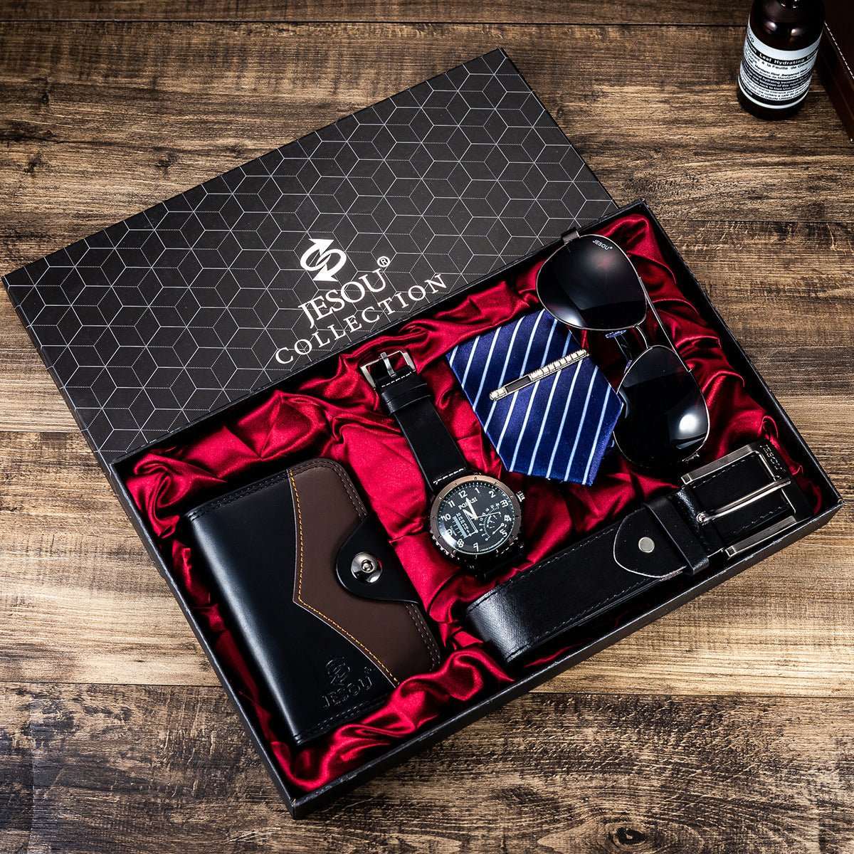 Men's Gift Suit Exquisite Packaging Watch Belt Tie Wallet Simple Combination Suit - AMIR BAGS INDIA PRIVATE LIMITED
