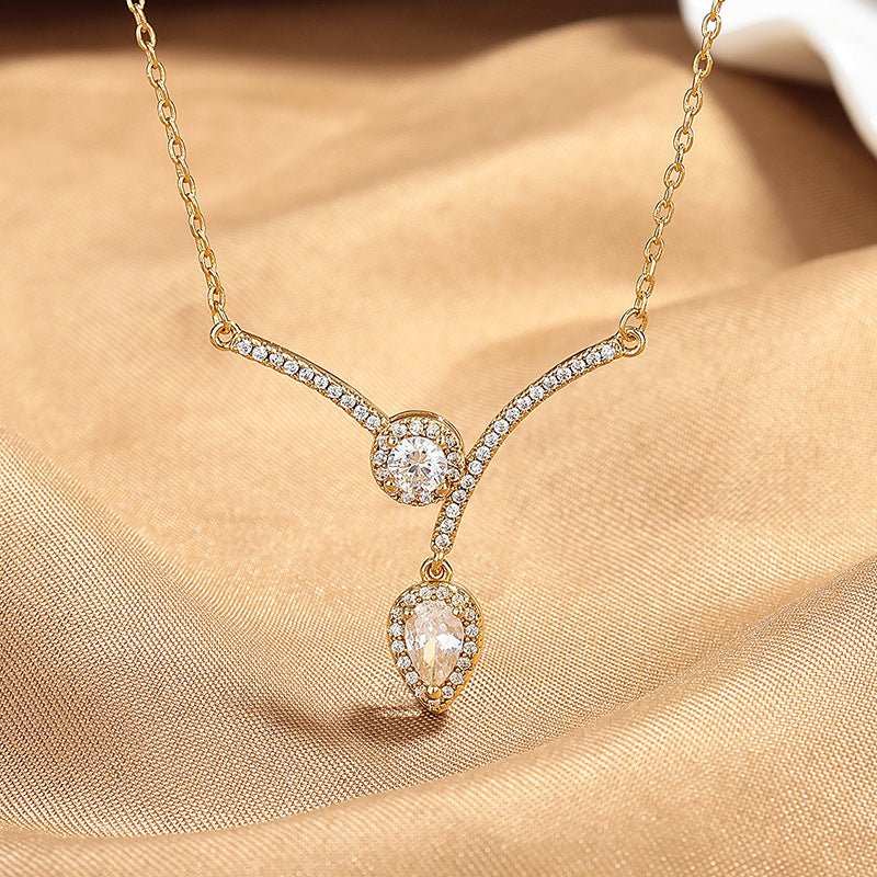 Micro Inlaid Zircon Water Drop V - shaped Necklace Niche High Sense - AMIR BAGS INDIA PRIVATE LIMITED