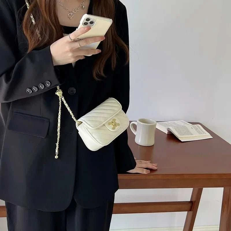 New texture fashion simple pure colour trend lattice small fragrant wind chain bag temperament shoulder crossbody female bags - AMIR BAGS INDIA PRIVATE LIMITED