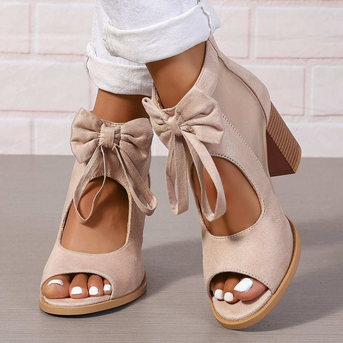 Platform Chunky High Heels Women's Sandals Bow Decoration Open Toe BloOverview:Unique design, stylish and beautiful.Good material, High quality.100% Brand New.A variety of colors, any choice.Comfortable to wear.Product information:LiniDropshipmanAMIR BAGS INDIA PRIVATE LIMITEDnull