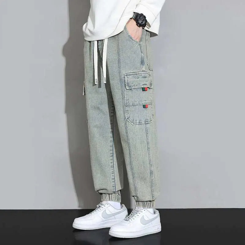 Retro Workwear Jeans For MenProduct information:Color: gray, black, blue, retroSize: M,L,XL,2XL,3XL,4XLFly opening: zip placketStyle: BasicFabric name: CottonPants type: loose typeSuitable seasDropshipmanAMIR BAGS INDIA PRIVATE LIMITEDnull