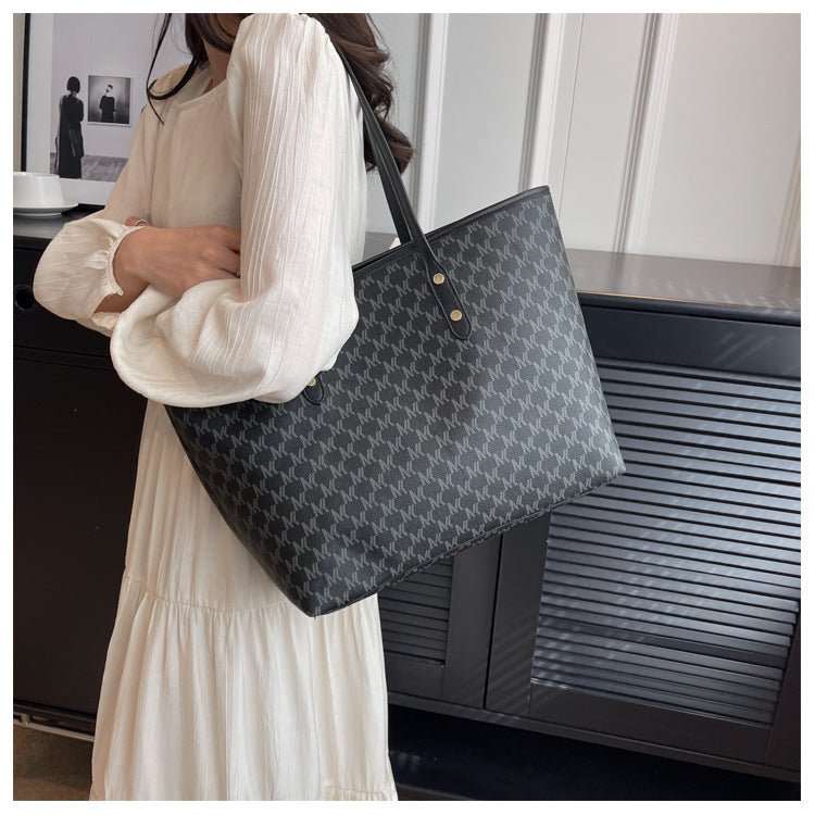 Simple Casual Commuting Tote Bag Fashion High Capacity Shoulder Bag Handbag - AMIR BAGS INDIA PRIVATE LIMITED