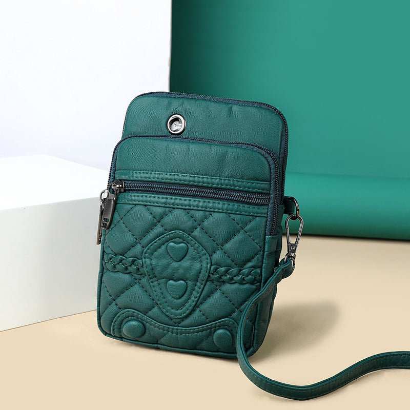 Strapped Shoulder Bags Are Fashionable In Europe And America. - AMIR BAGS INDIA PRIVATE LIMITED