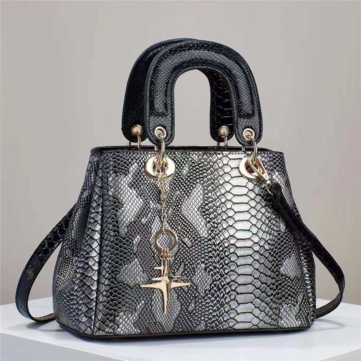 Women's Fashion All - match Shoulder Messenger Bag - AMIR BAGS INDIA PRIVATE LIMITED