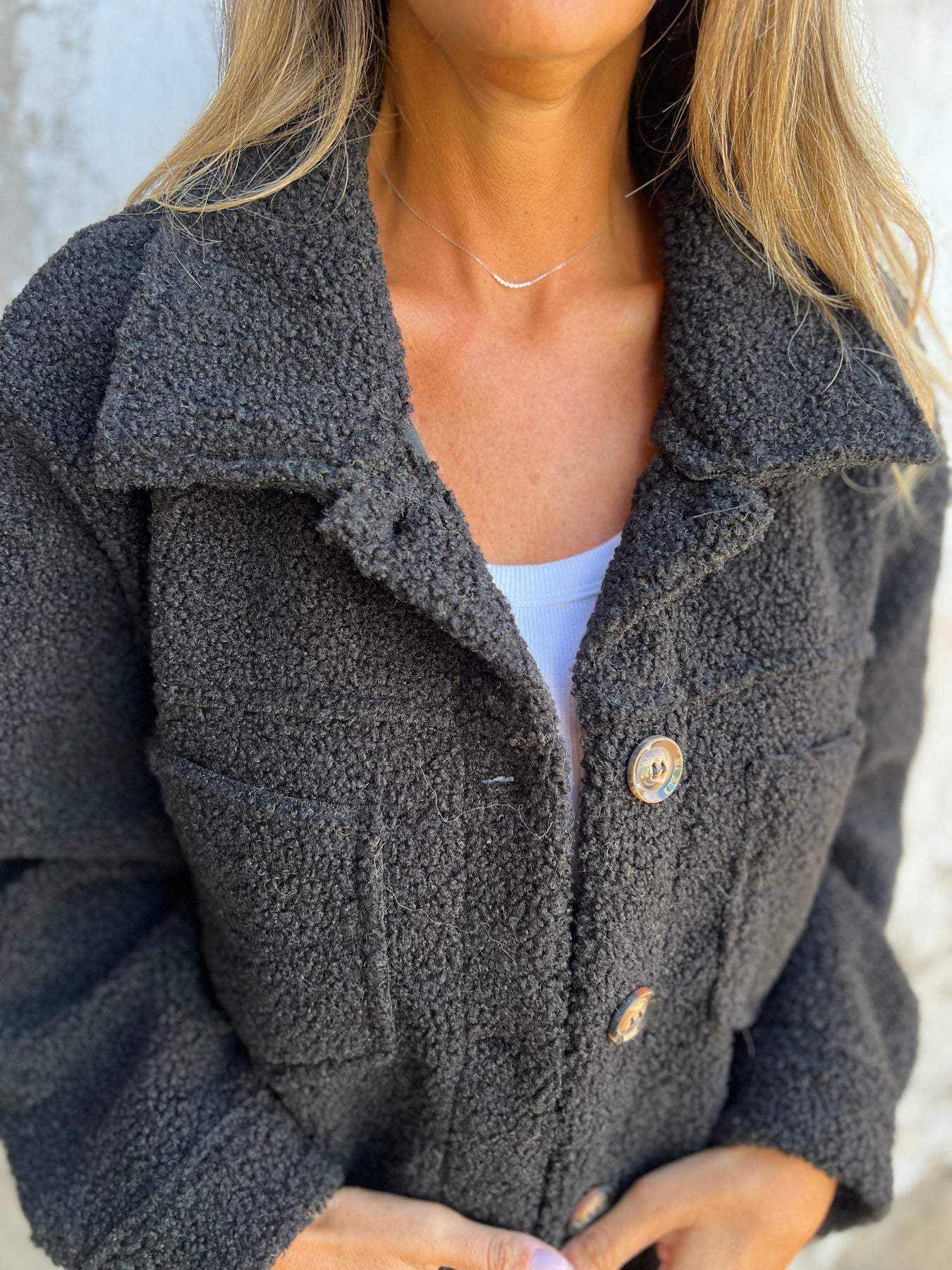 Women's Lapel Single Breasted Lamb Wool Coat - AMIR BAGS INDIA PRIVATE LIMITED