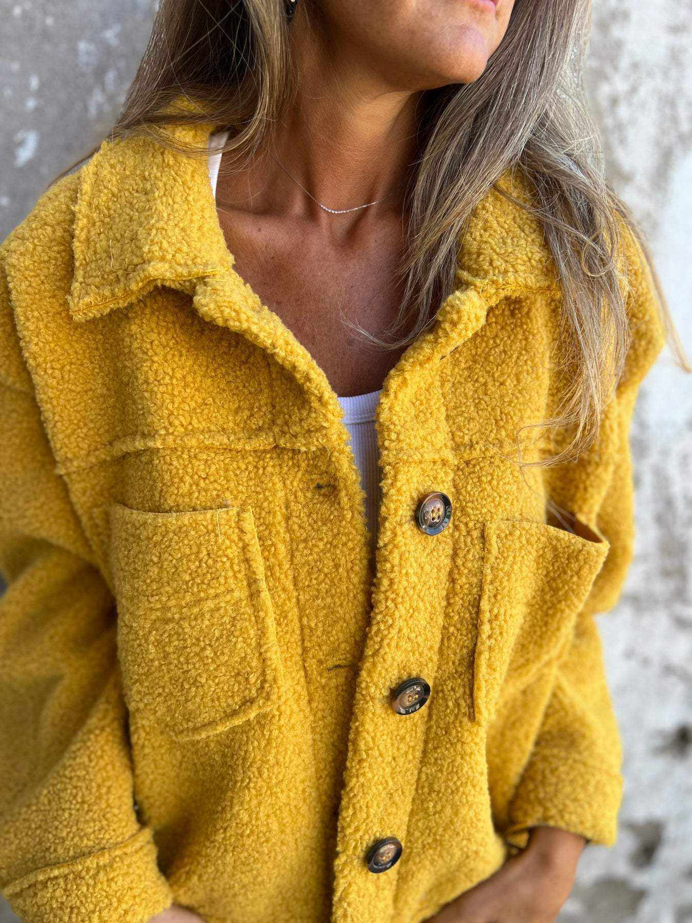 Women's Lapel Single Breasted Lamb Wool Coat - AMIR BAGS INDIA PRIVATE LIMITED