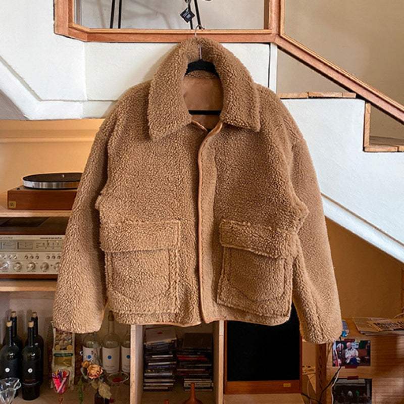 Mens fashion casual thickened khaki rocker jacket with large front pockets and collar