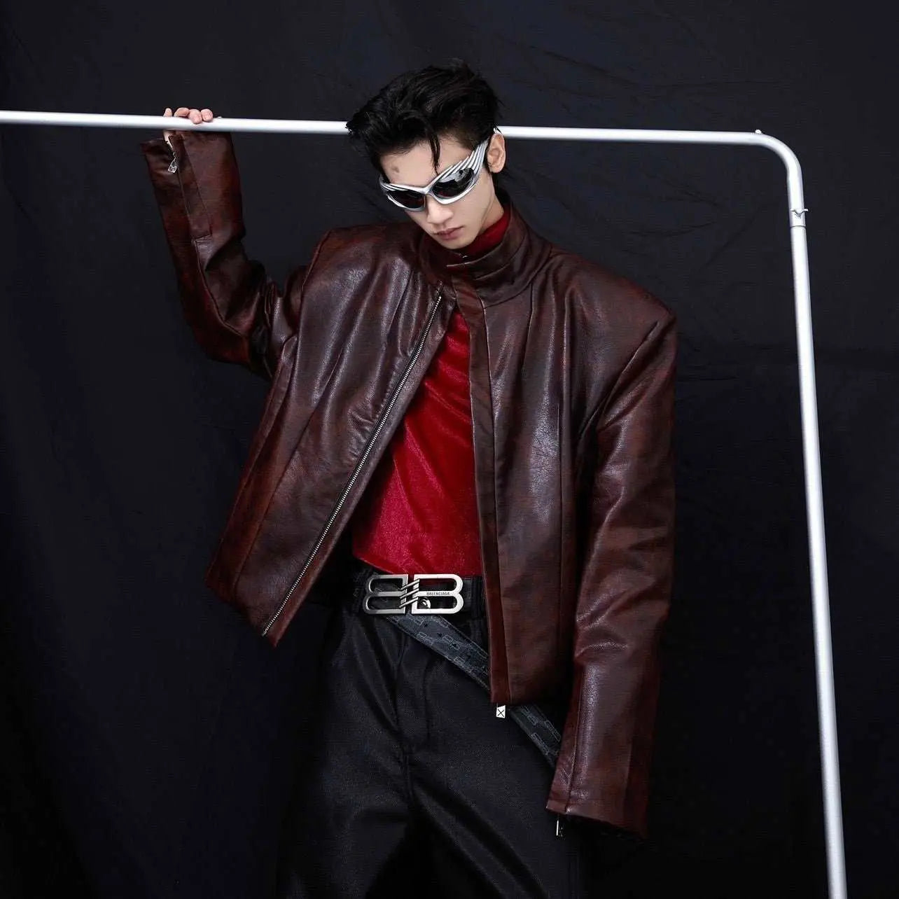 Coat Stand Collar Short Motorcycle Clothing MenProduct information:Functionality: wear on both sides Size: M,L,XL Fabric: PU Collar type: stand collar Placket: zipper Next design: straight down Version type: loosDropshipmanAMIR BAGS INDIA PRIVATE LIMITEDnull