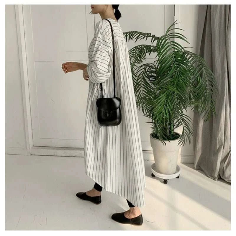 Net red 2025 new ins super fire mini bag Korean retro saddle bag single shoulder crossbody hitchhiking cell phone bag female - AMIR BAGS INDIA PRIVATE LIMITED