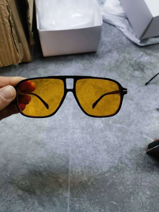 Punk Classic Polarized Sunglasses For Men And WomenProduct information:Color: bright black/black Gray lens, bright black/Orange film, tea stand/dry, transparent gray/black Gray lens, Hawksbill/dry, bright black/MercuDropshipmanAMIR BAGS INDIA PRIVATE LIMITEDnull