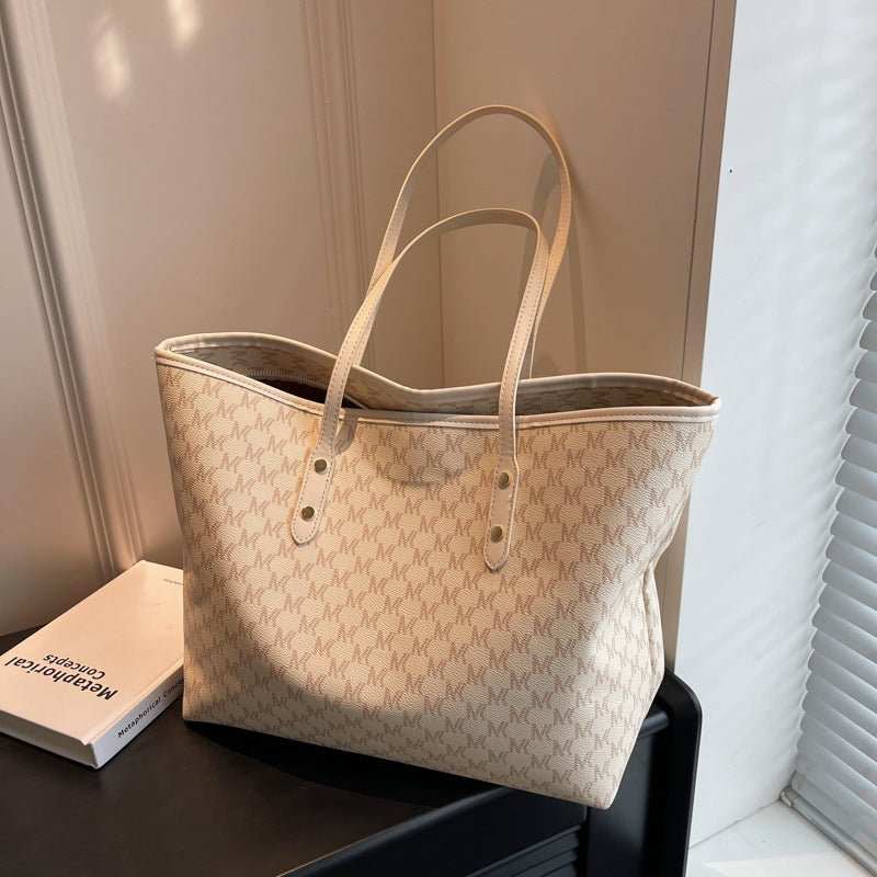 Simple Casual Commuting Tote Bag Fashion High Capacity Shoulder Bag Handbag - AMIR BAGS INDIA PRIVATE LIMITED