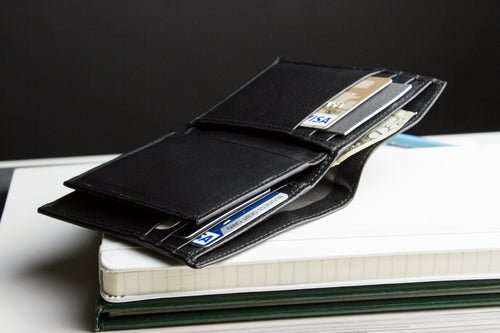 Slimfold Passcase Wallet - AMIR BAGS INDIA PRIVATE LIMITED